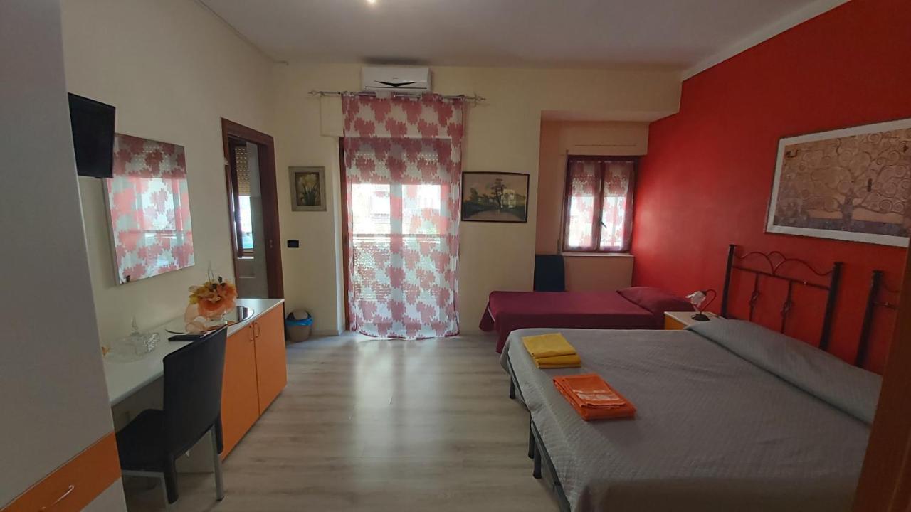 Il Petalo Di Cristallo Crotone Buitenkant foto