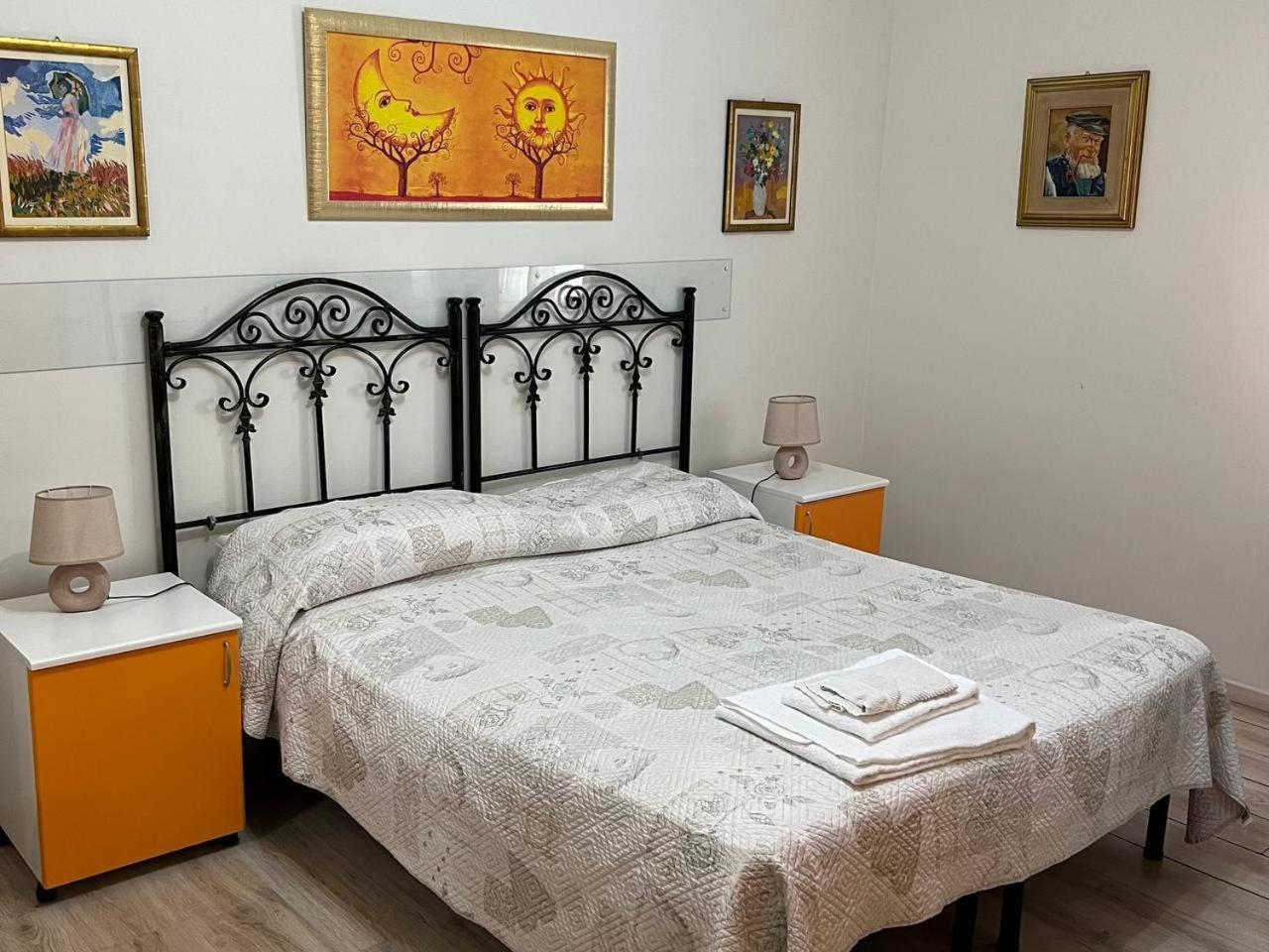 Il Petalo Di Cristallo Crotone Buitenkant foto